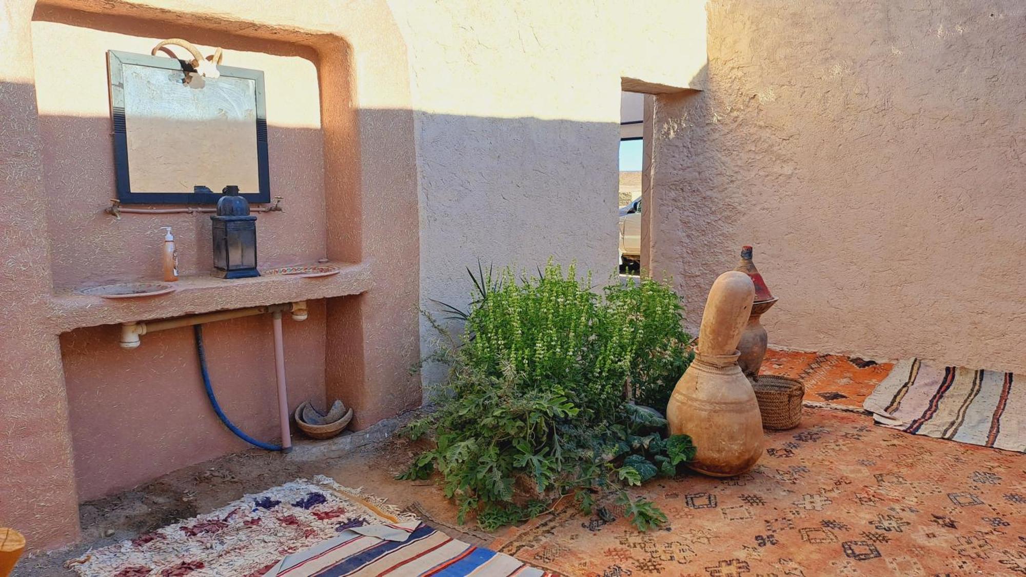 La Petite Maison Du Lac Iriki Foum Zguid Extérieur photo